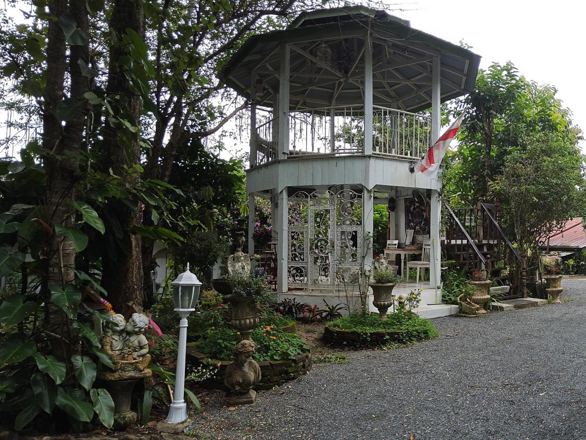 Balmy Hideout Cafe & Homestay Ban Huai Kaeo Eksteriør billede