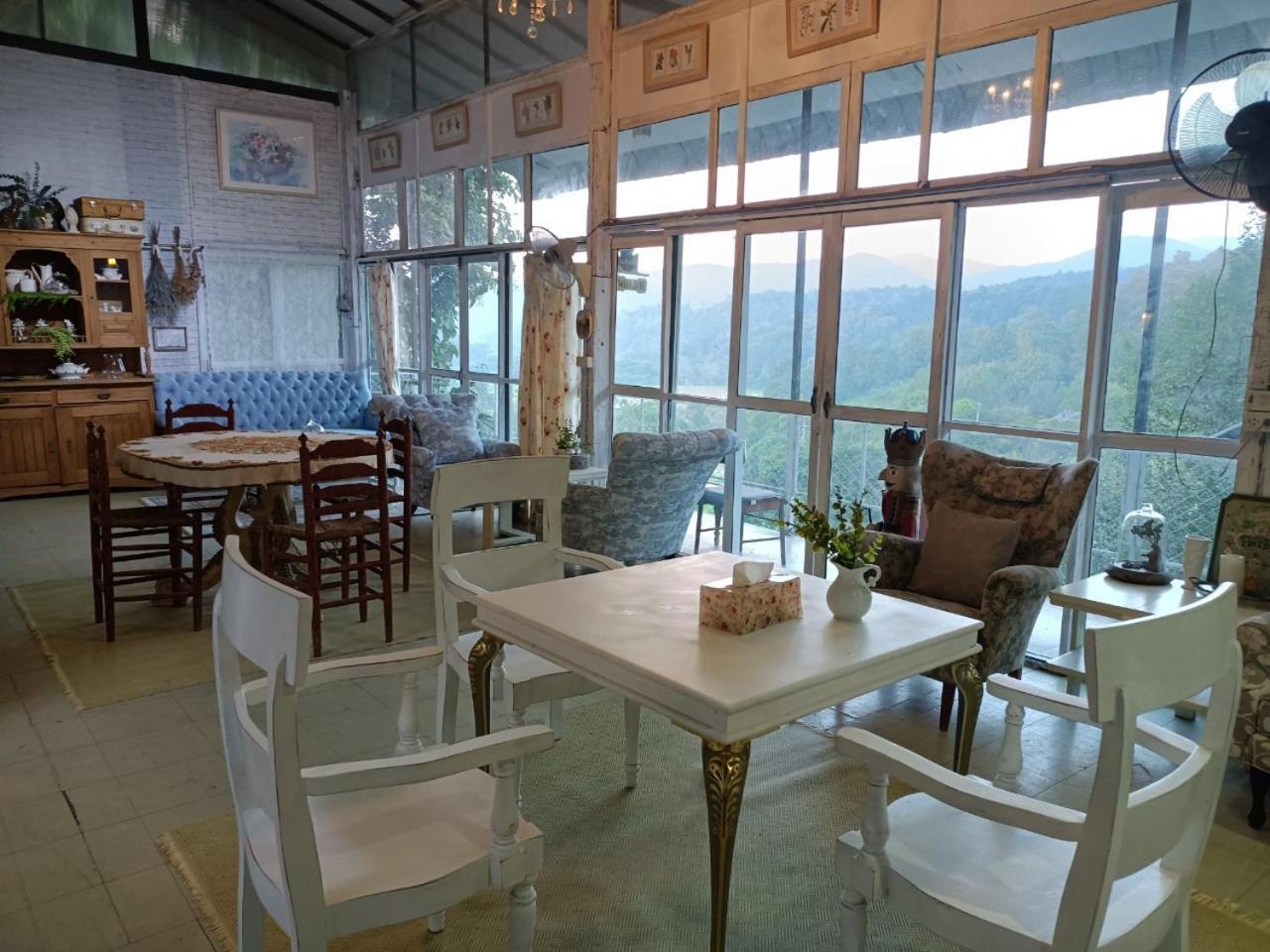 Balmy Hideout Cafe & Homestay Ban Huai Kaeo Eksteriør billede